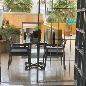  Apartment Kentia
