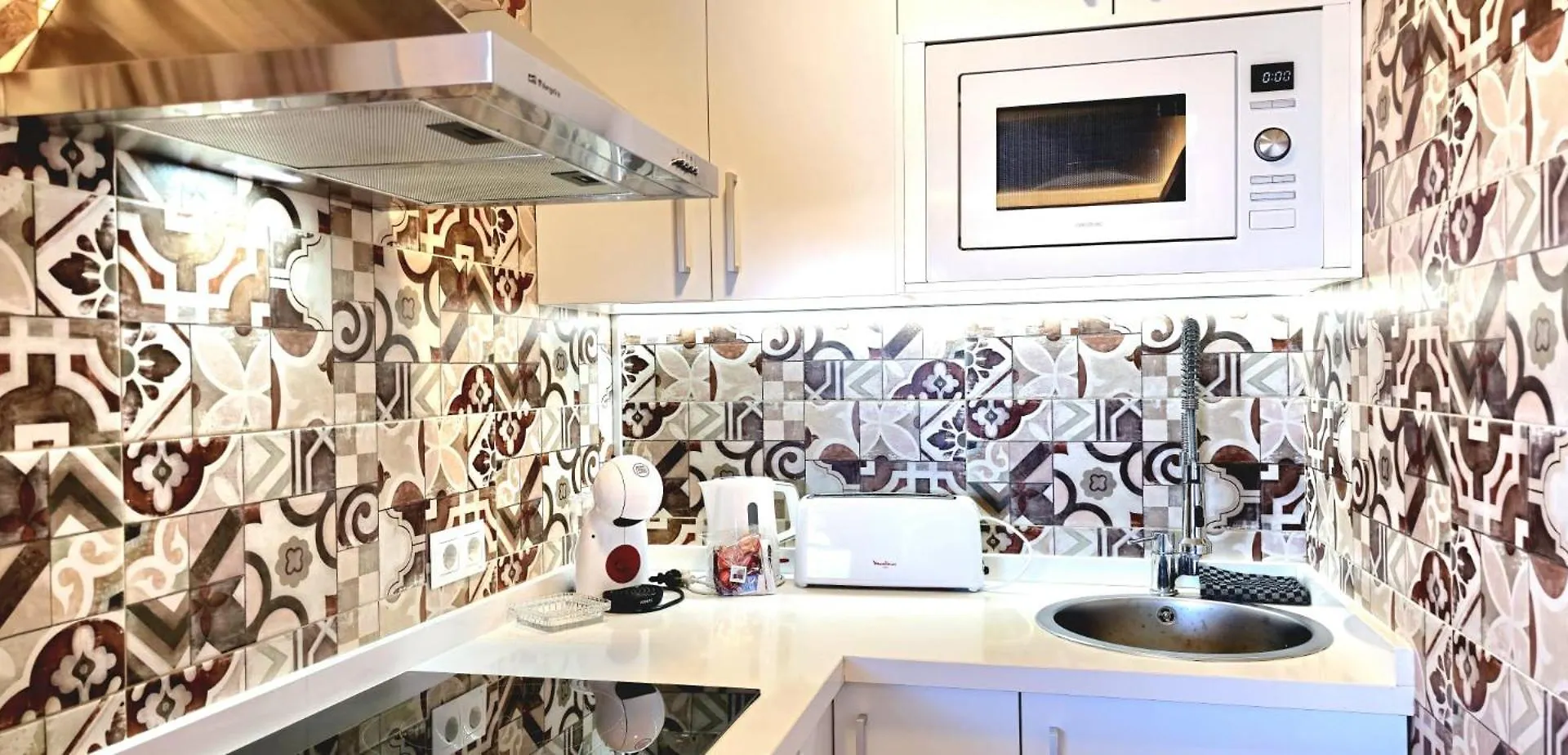 Seaview Retreat Torremolinos City Center, With Pool And Amazing Views By Namaste Elite Apartment